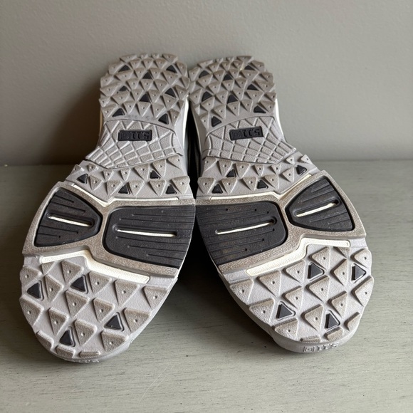 5.11 Tactical Women ABR 16005 Trainer Lunar Sneakers US 8 Gray Lace Up Athletic - Picture 14 of 14